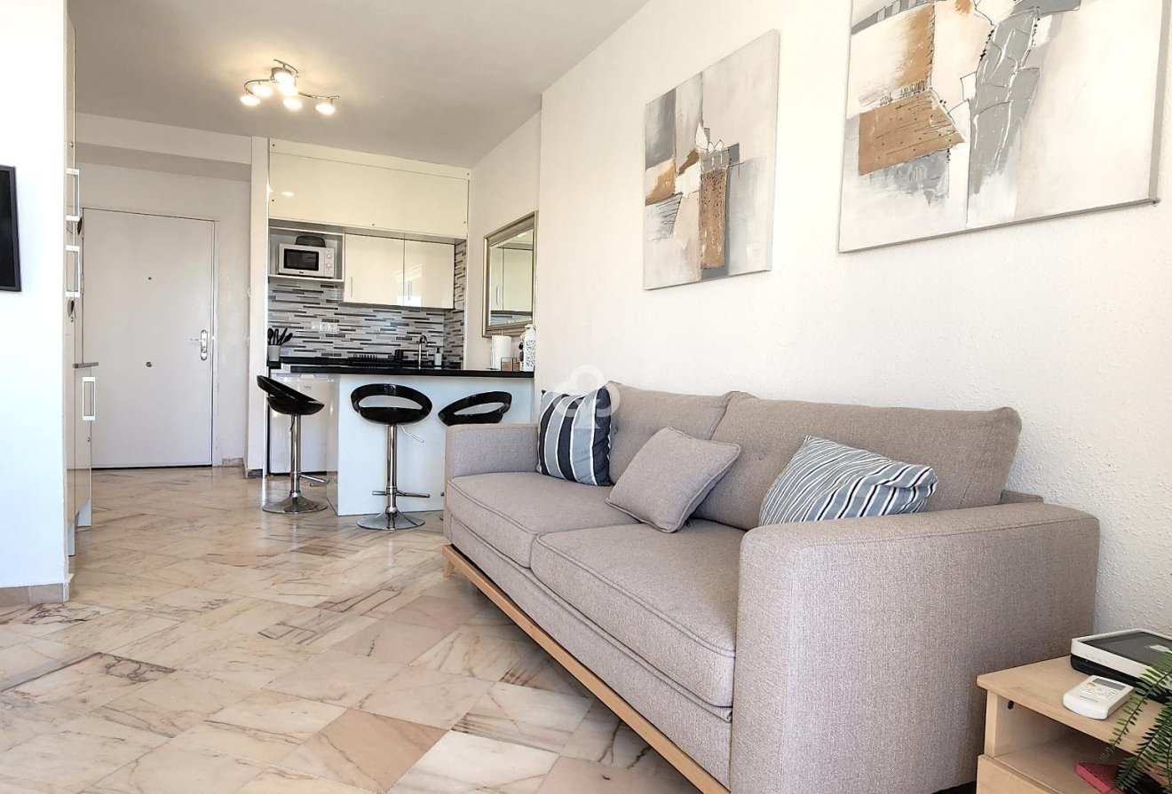 Wiederverkauf - Studie -
Mijas - Sitio de calahonda - atalaya