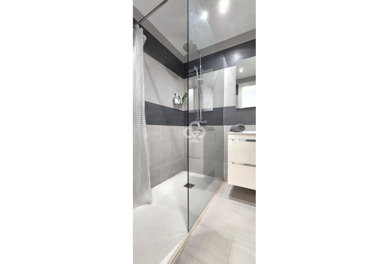 Wiederverkauf - Studie -
Mijas - Sitio de calahonda - atalaya