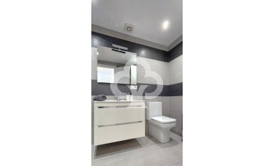 Wiederverkauf - Studie -
Mijas - Sitio de calahonda - atalaya