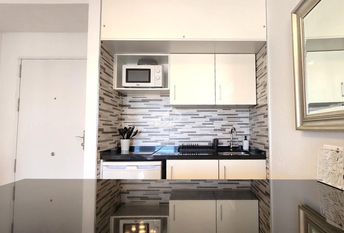 Wiederverkauf - Studie -
Mijas - Sitio de calahonda - atalaya