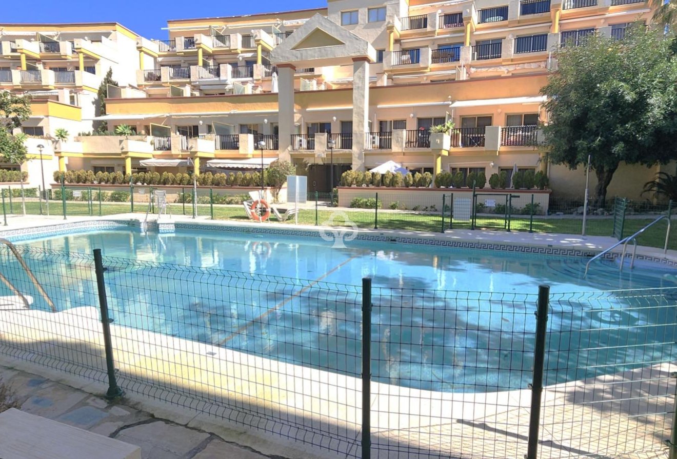 Wiederverkauf - Studie -
Mijas - Sitio de calahonda - atalaya