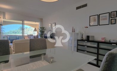 Wiederverkauf - Apartamento -
Elviria