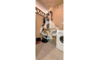 Wiederverkauf - Apartamento -
Elviria