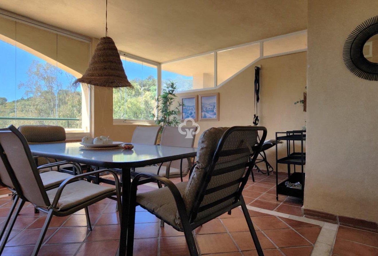 Wiederverkauf - Apartamento -
Elviria