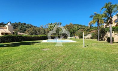 Wiederverkauf - Apartamento -
Elviria