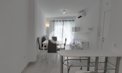 Pitkäaikainen vuokraus - Huoneisto -
Fuengirola - Puerto Deportivo