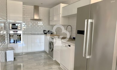 Jälleenmyynti - Huoneisto -
Mijas - Sitio de calahonda - atalaya