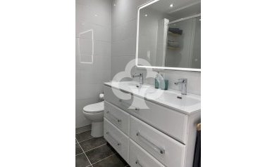 Jälleenmyynti - Huoneisto -
Mijas - Sitio de calahonda - atalaya