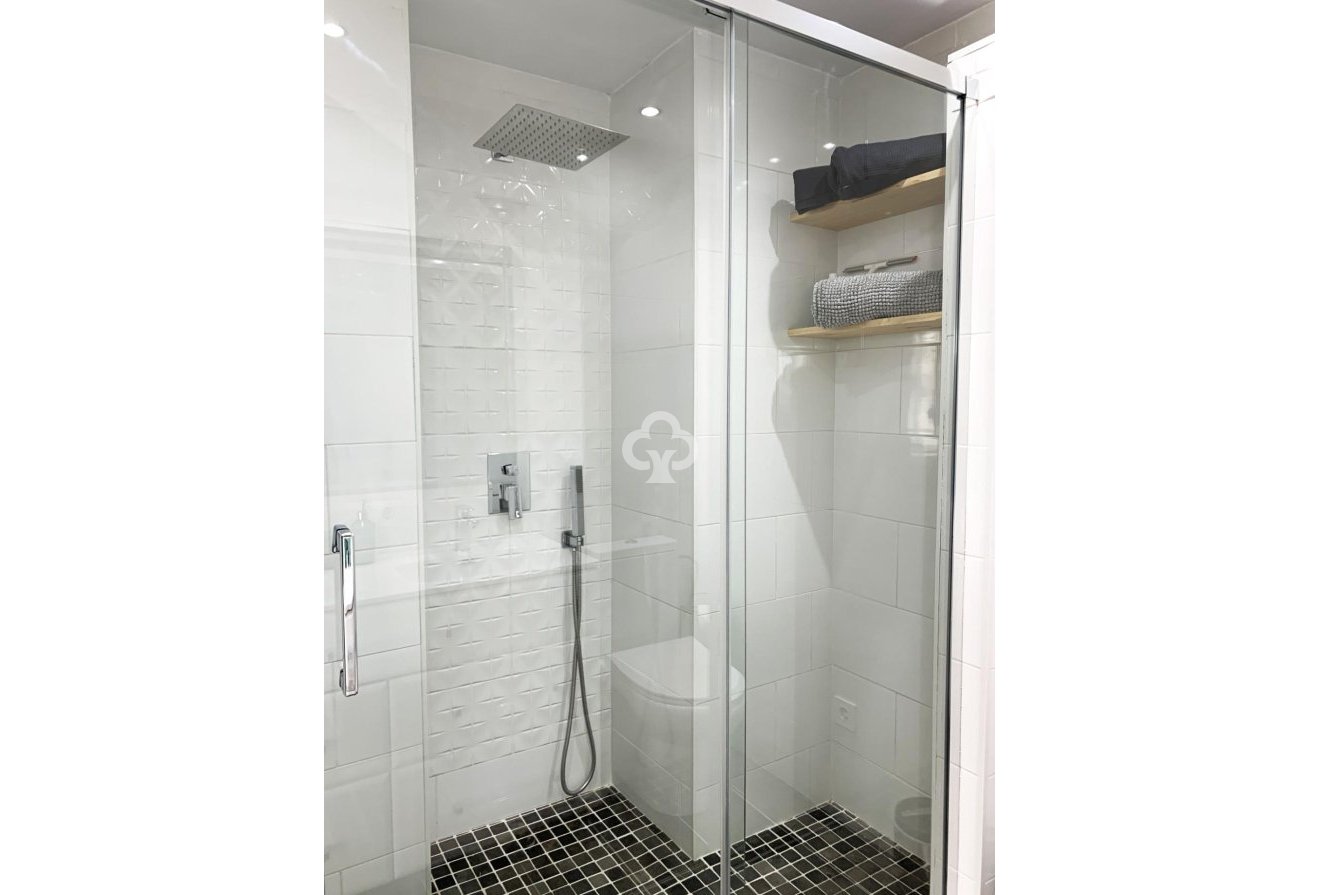 Jälleenmyynti - Huoneisto -
Mijas - Sitio de calahonda - atalaya