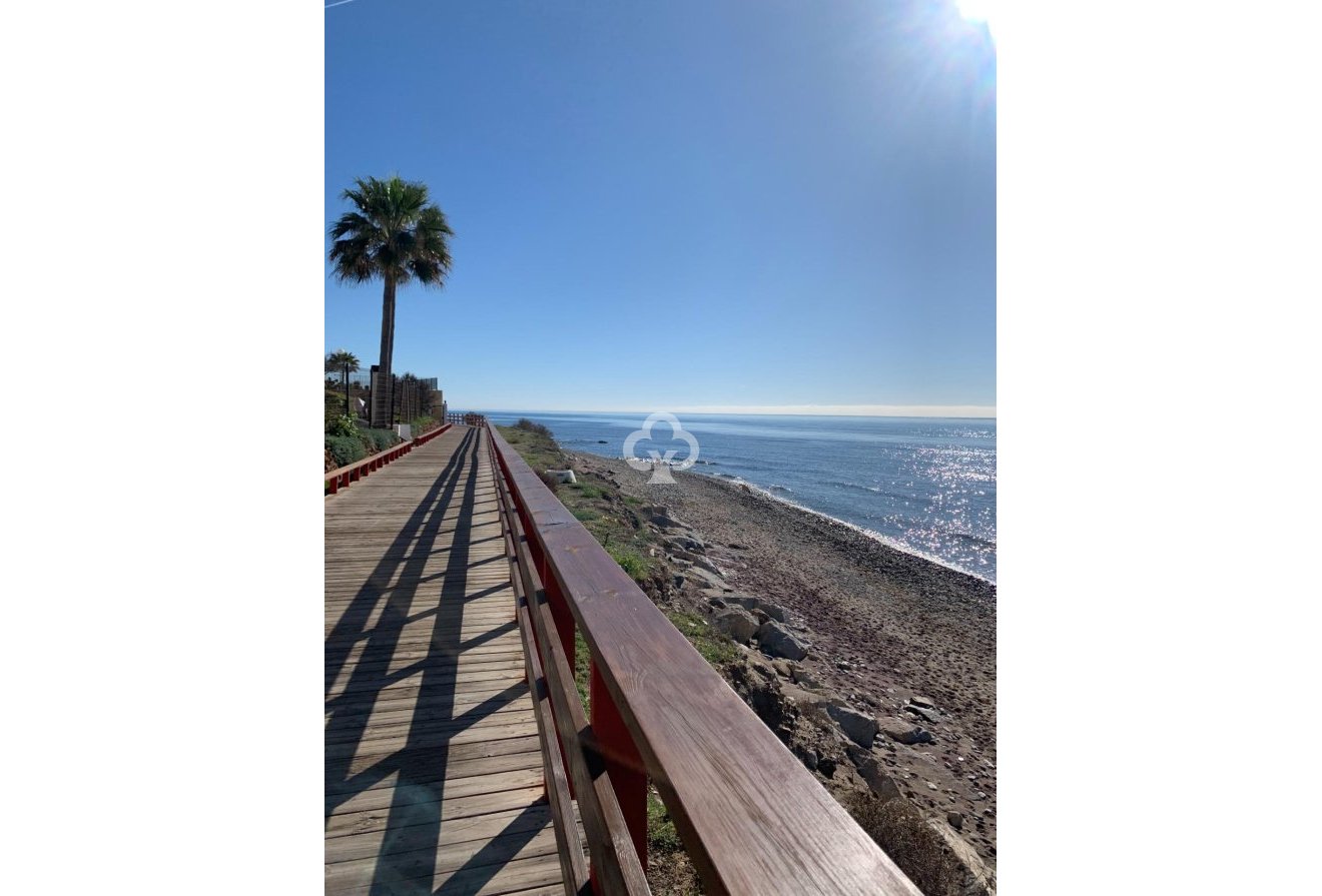 Jälleenmyynti - Huoneisto -
Mijas - Sitio de calahonda - atalaya