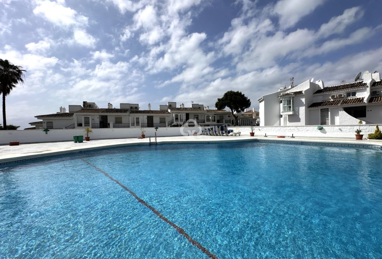 Jälleenmyynti - Huoneisto -
Mijas - Sitio de calahonda - atalaya