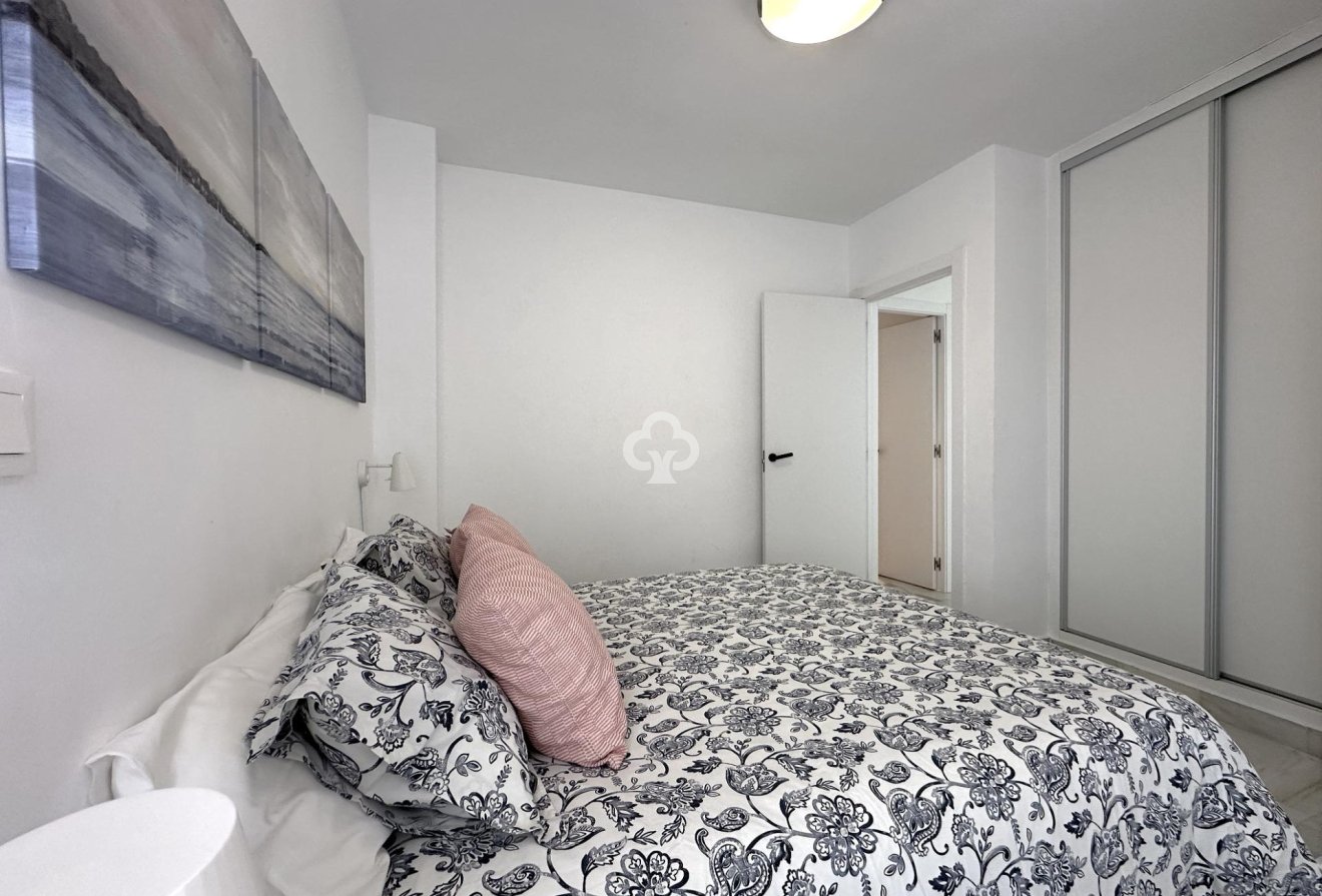 Jälleenmyynti - Huoneisto -
Mijas - Sitio de calahonda - atalaya