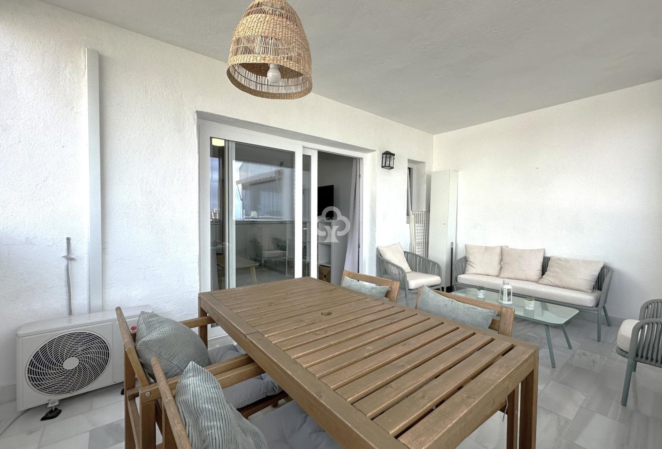 Jälleenmyynti - Huoneisto -
Mijas - Sitio de calahonda - atalaya