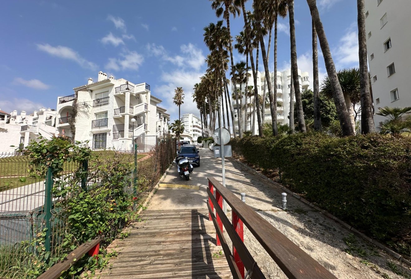 Jälleenmyynti - Huoneisto -
Mijas - Sitio de calahonda - atalaya