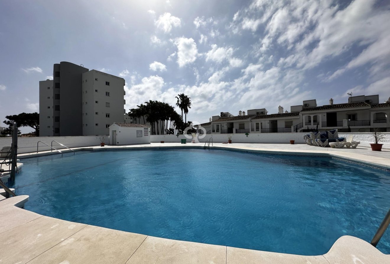 Jälleenmyynti - Huoneisto -
Mijas - Sitio de calahonda - atalaya