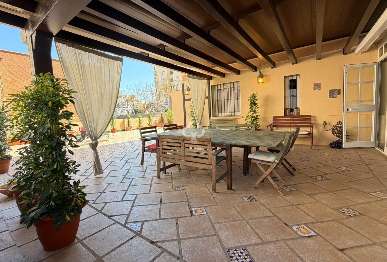 Jälleenmyynti - Piso -
Fuengirola - Los Boliches