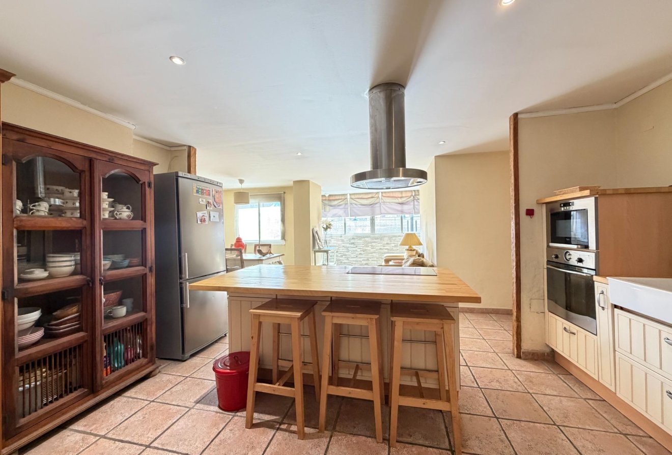 Jälleenmyynti - Piso -
Fuengirola - Los Boliches