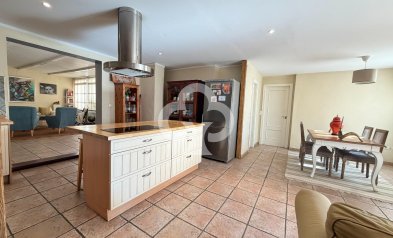 Jälleenmyynti - Piso -
Fuengirola - Los Boliches