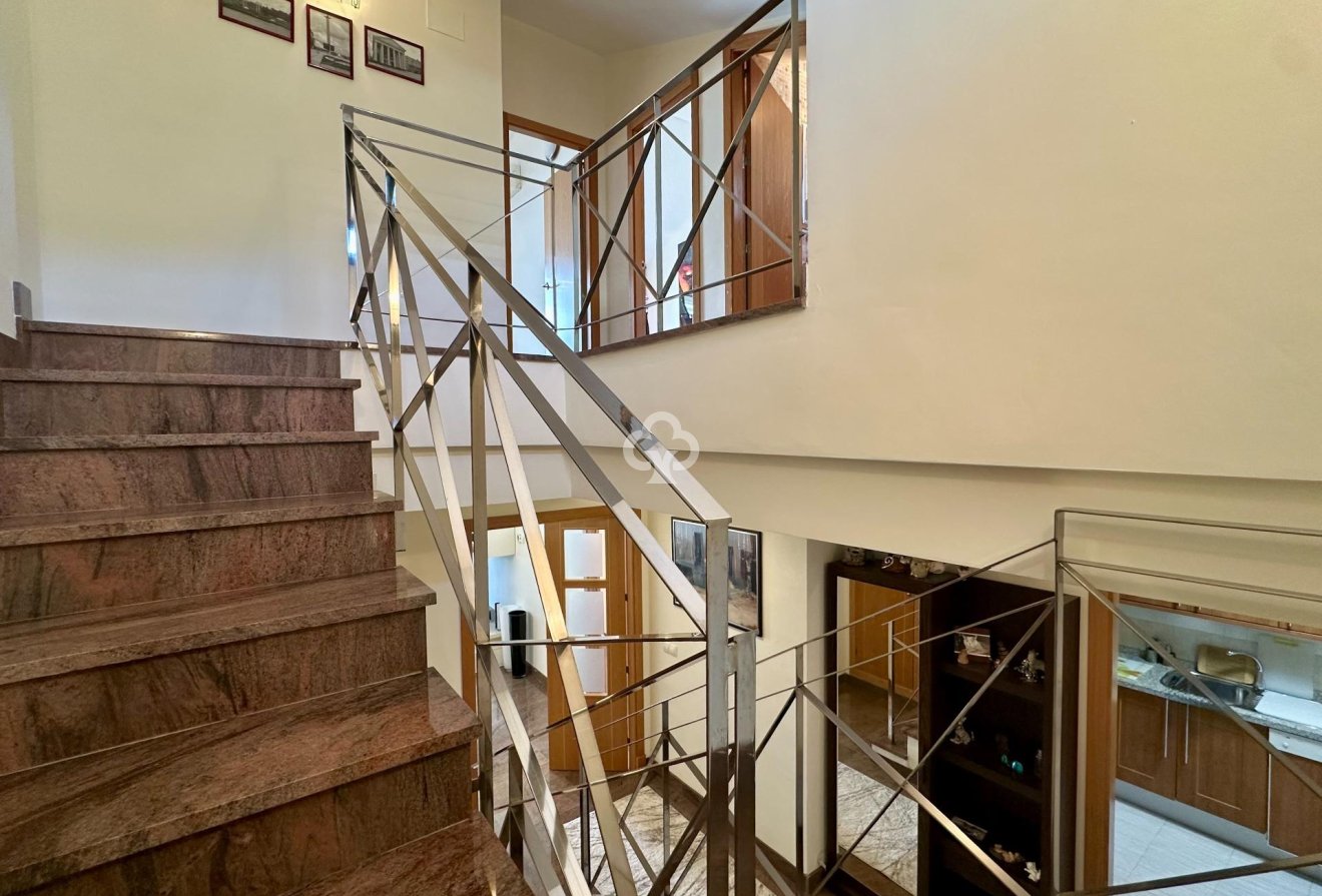 Resale - Ático Dúplex -
Fuengirola - Carvajal