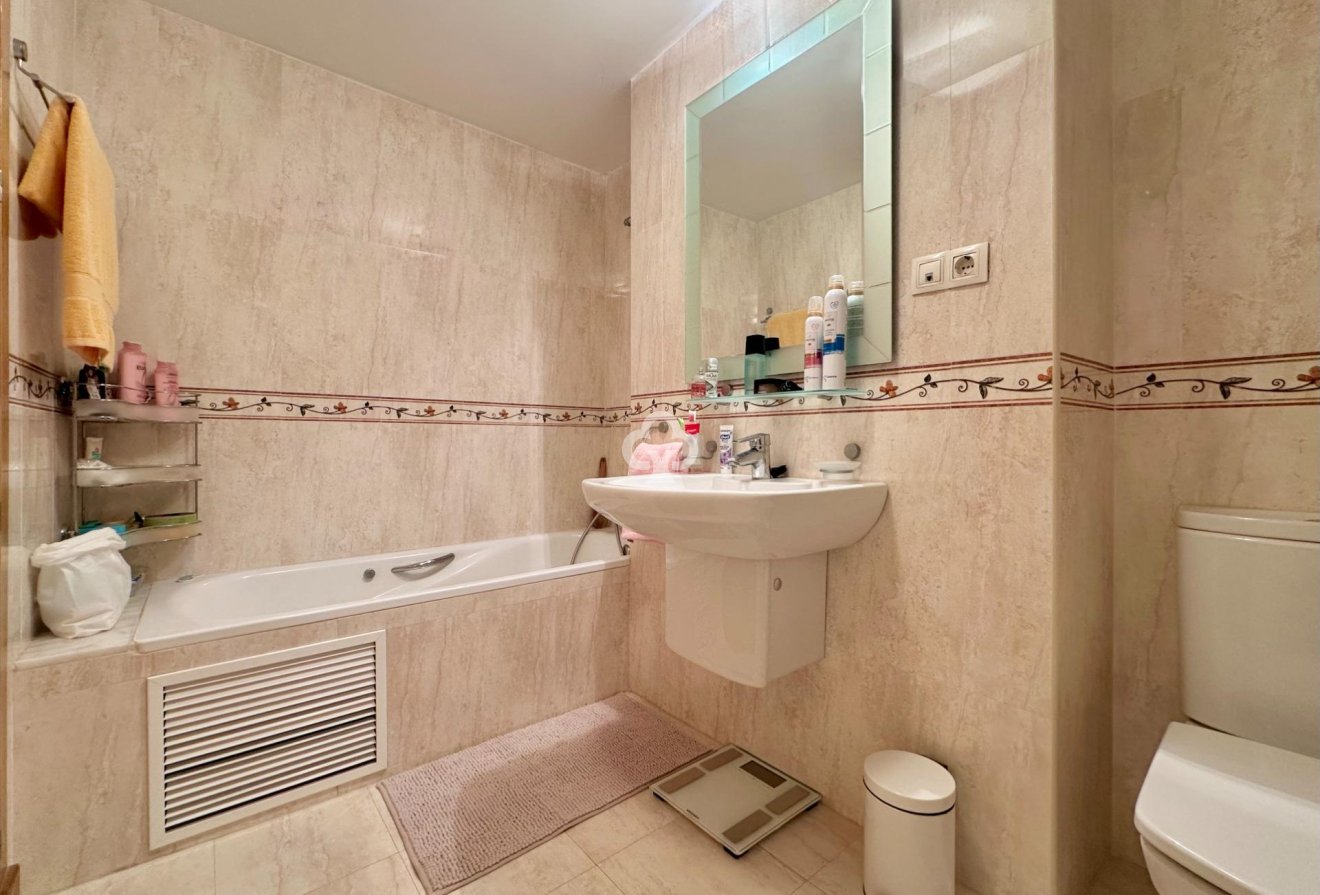 Resale - Ático Dúplex -
Fuengirola - Carvajal