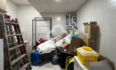 Resale - Local comercial -
Mijas - Las Cañadas