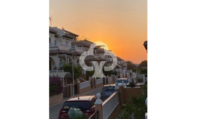 Wiederverkauf - Adosados -
Orihuela Costa - Cabo roig - La Zenia