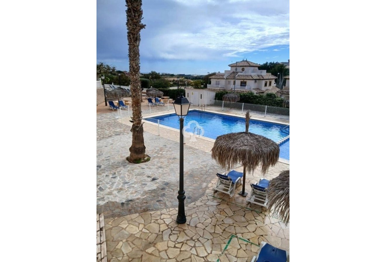 Wiederverkauf - Adosados -
Orihuela Costa - Cabo roig - La Zenia