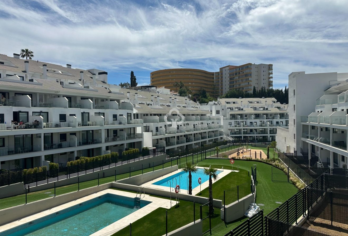 Wiederverkauf - Apartamento -
Fuengirola - Torreblanca del Sol