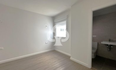 Wiederverkauf - Apartamento -
Fuengirola - Torreblanca del Sol