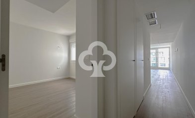 Wiederverkauf - Apartamento -
Fuengirola - Torreblanca del Sol