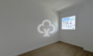 Wiederverkauf - Apartamento -
Fuengirola - Torreblanca del Sol