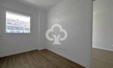 Wiederverkauf - Apartamento -
Fuengirola - Torreblanca del Sol