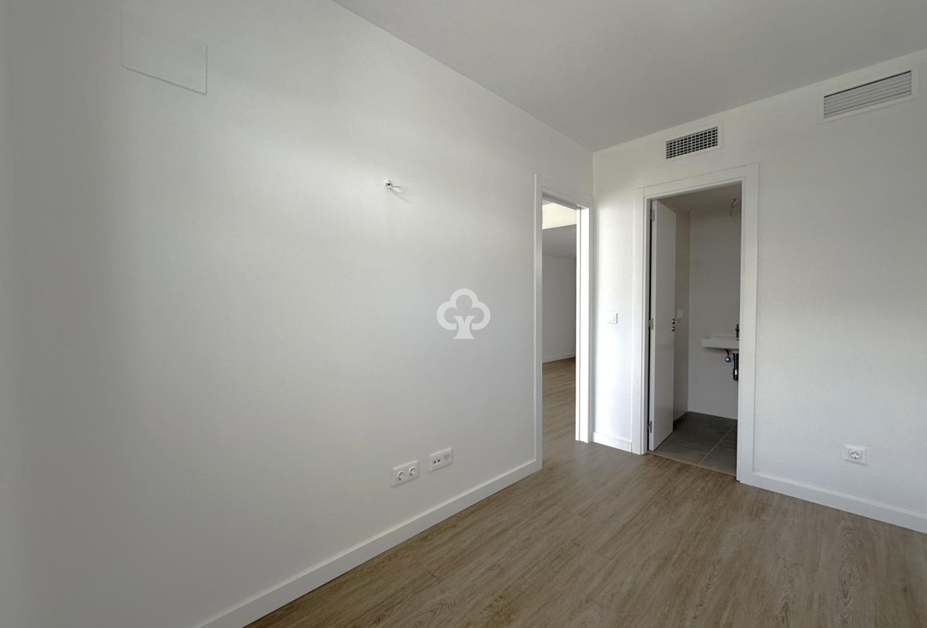 Wiederverkauf - Apartamento -
Fuengirola - Torreblanca del Sol