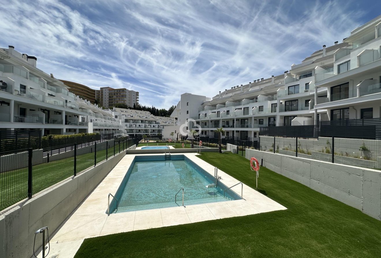 Wiederverkauf - Apartamento -
Fuengirola - Torreblanca del Sol