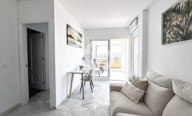 Jälleenmyynti - Huoneisto -
Fuengirola - Los Pacos