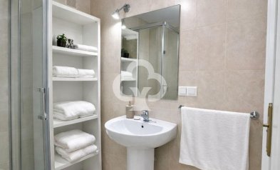 Jälleenmyynti - Huoneisto -
Fuengirola - Los Pacos