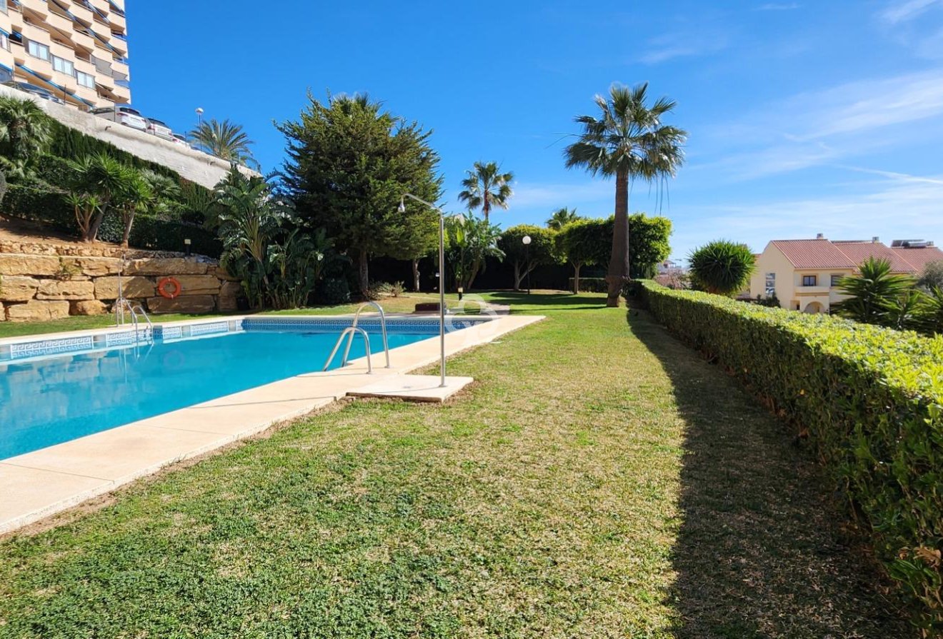 Jälleenmyynti - Huoneisto -
Fuengirola - Los Pacos
