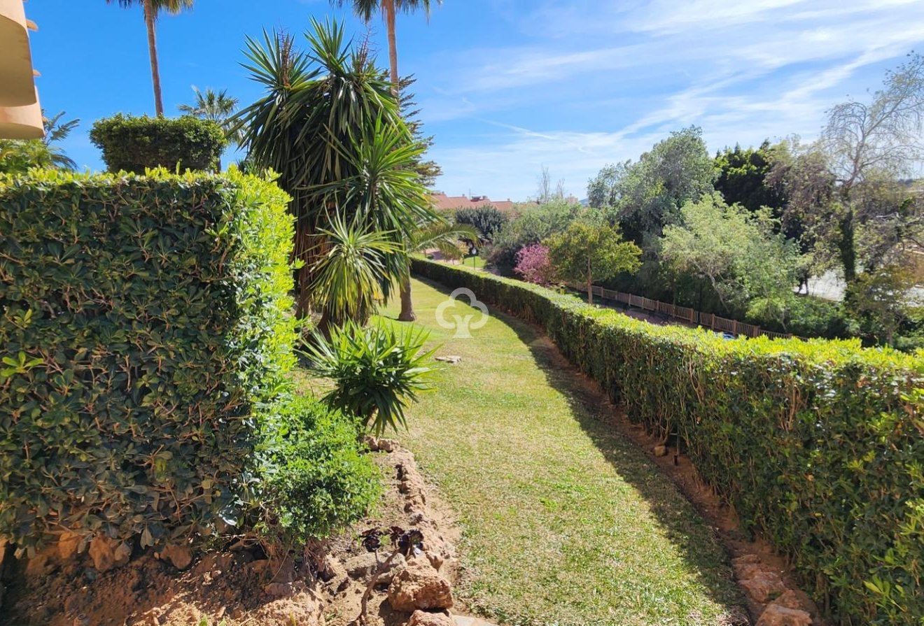 Jälleenmyynti - Huoneisto -
Fuengirola - Los Pacos
