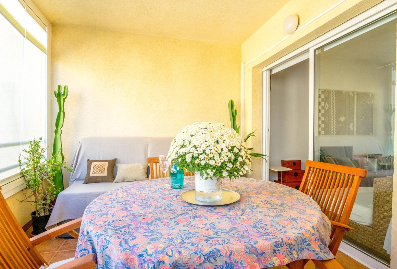 Resale - Apartment -
Dehesa de campoamor - Campoamor
