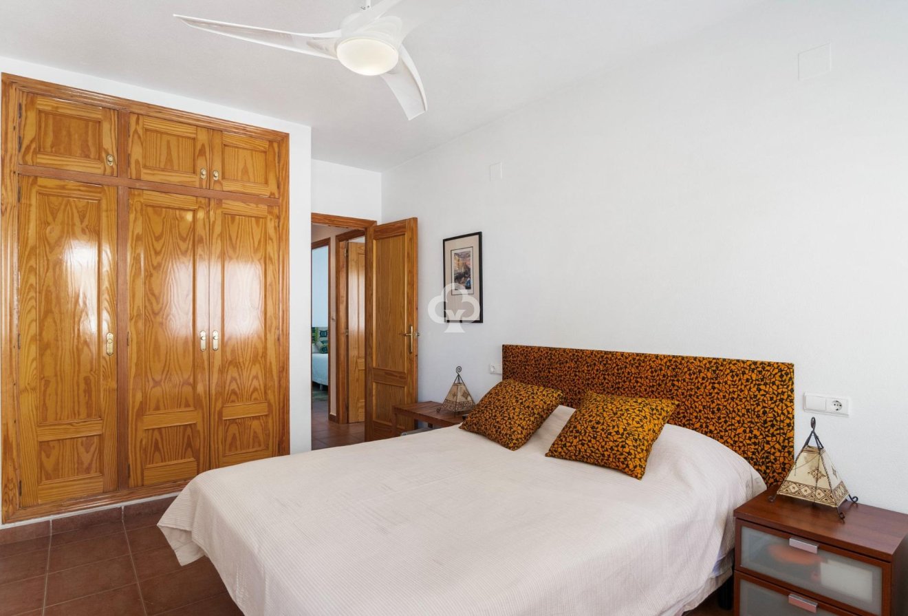 Resale - Apartment -
Dehesa de campoamor - Campoamor