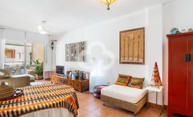 Resale - Apartment -
Dehesa de campoamor - Campoamor