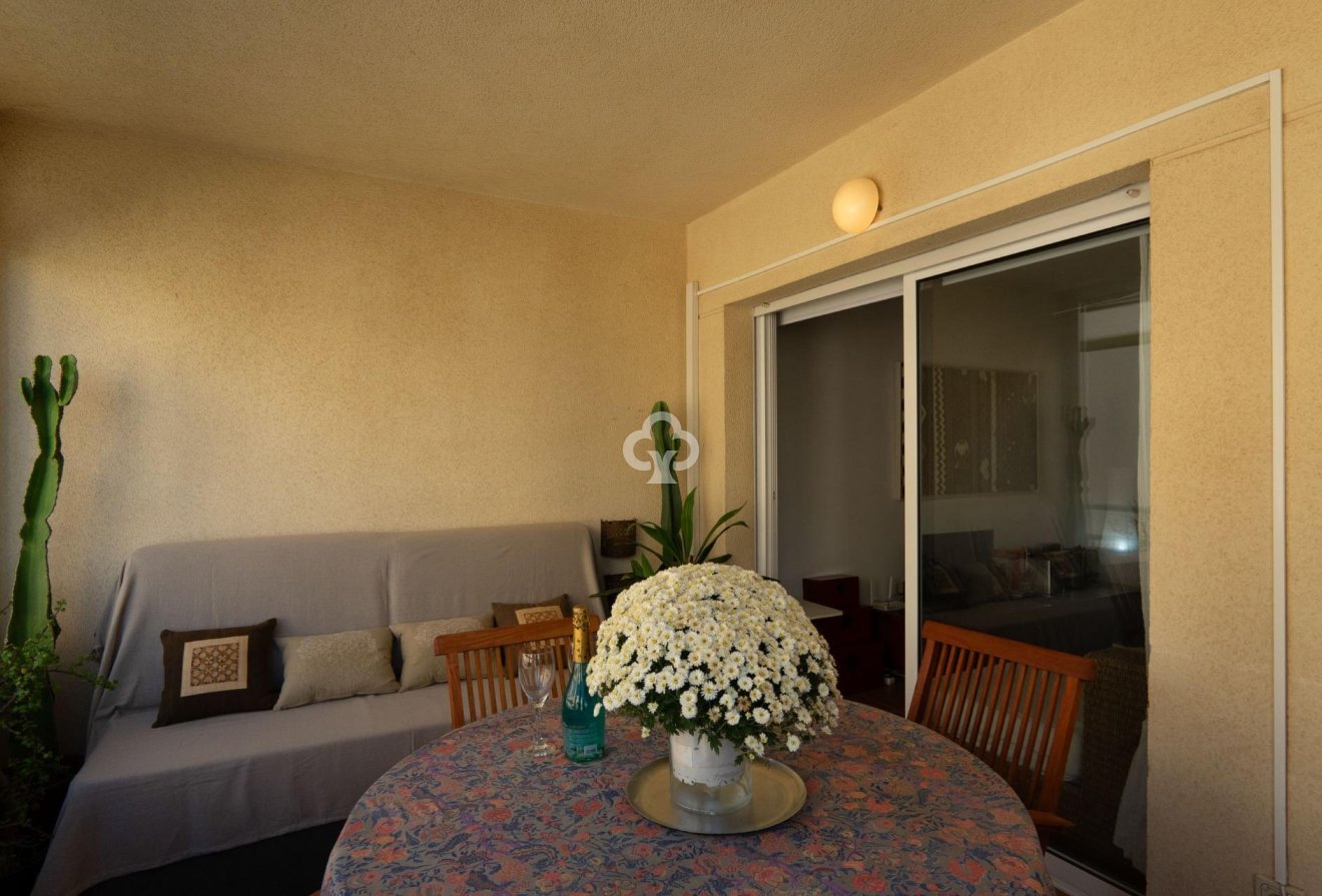 Resale - Apartment -
Dehesa de campoamor - Campoamor
