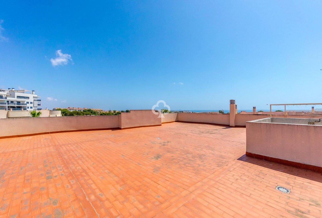 Resale - Apartment -
Dehesa de campoamor - Campoamor