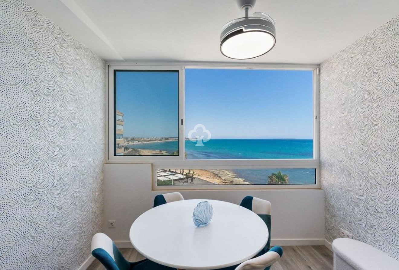 Resale - Apartment -
Torrevieja - Cabo cervera