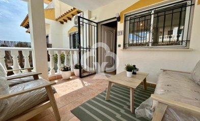 Resale - Terraced house -
Orihuela - Urbanización Perla del Mar