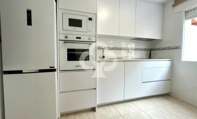 Resale - Terraced house -
Dehesa de campoamor - Campoamor