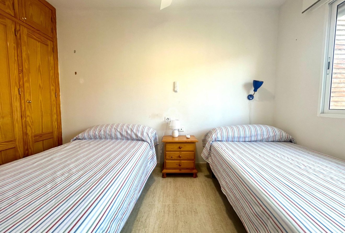 Resale - Terraced house -
Dehesa de campoamor - Campoamor