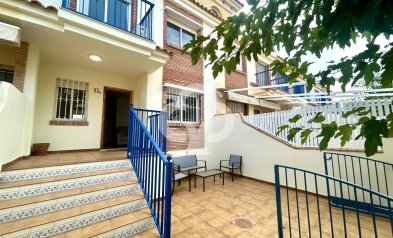 Resale - Terraced house -
Dehesa de campoamor - Campoamor