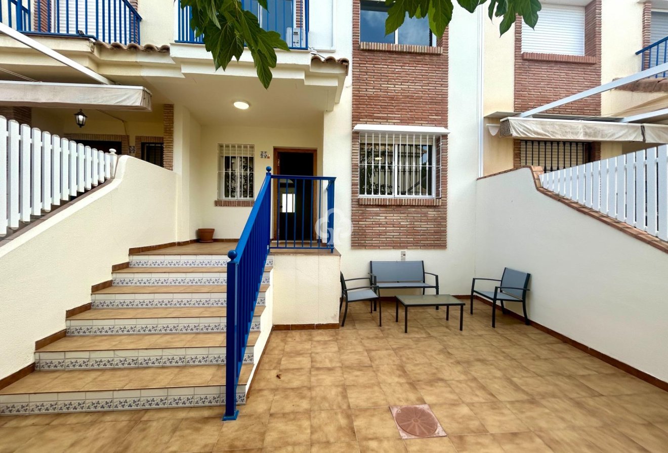 Resale - Terraced house -
Dehesa de campoamor - Campoamor