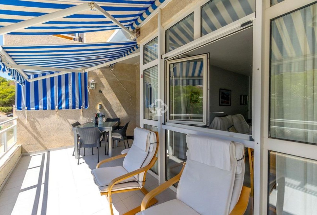 Resale - Apartment -
Dehesa de campoamor - Altos de campoamor